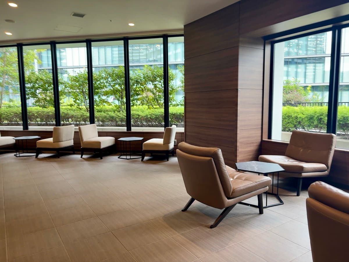 ドゥ・トゥール（DEUX TOURS）のブックサロン（としとくらし）